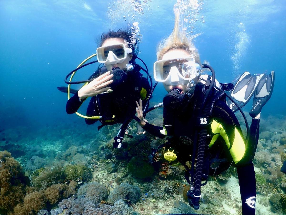 Pamanilao And Padoy'S Dive Camp Otel Batangas Dış mekan fotoğraf
